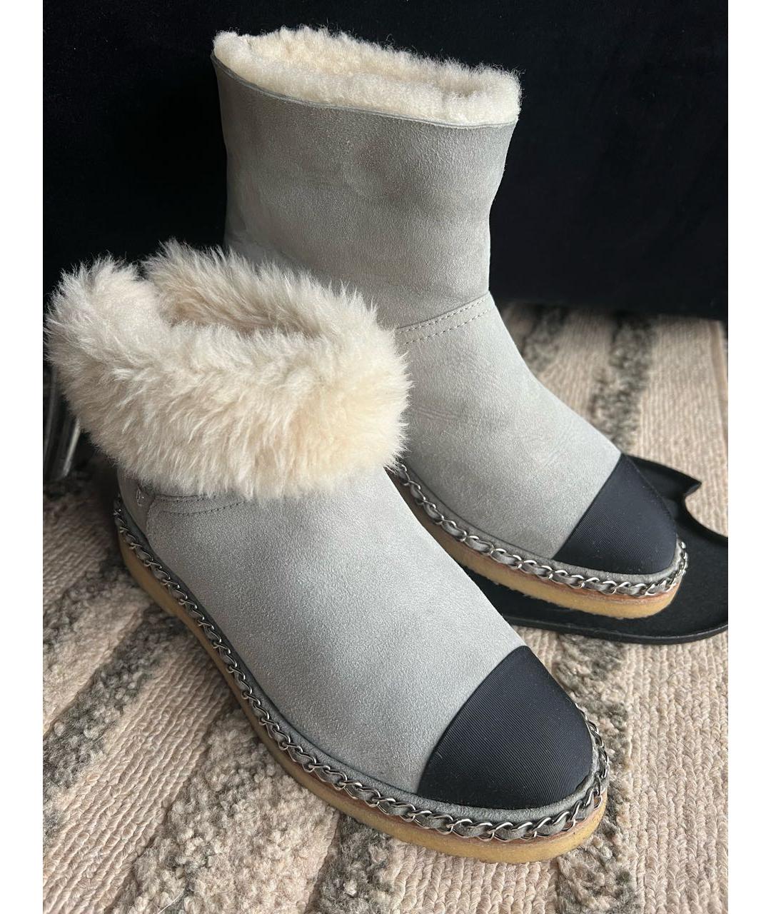 CHANEL Серые замшевые полусапоги, фото 2