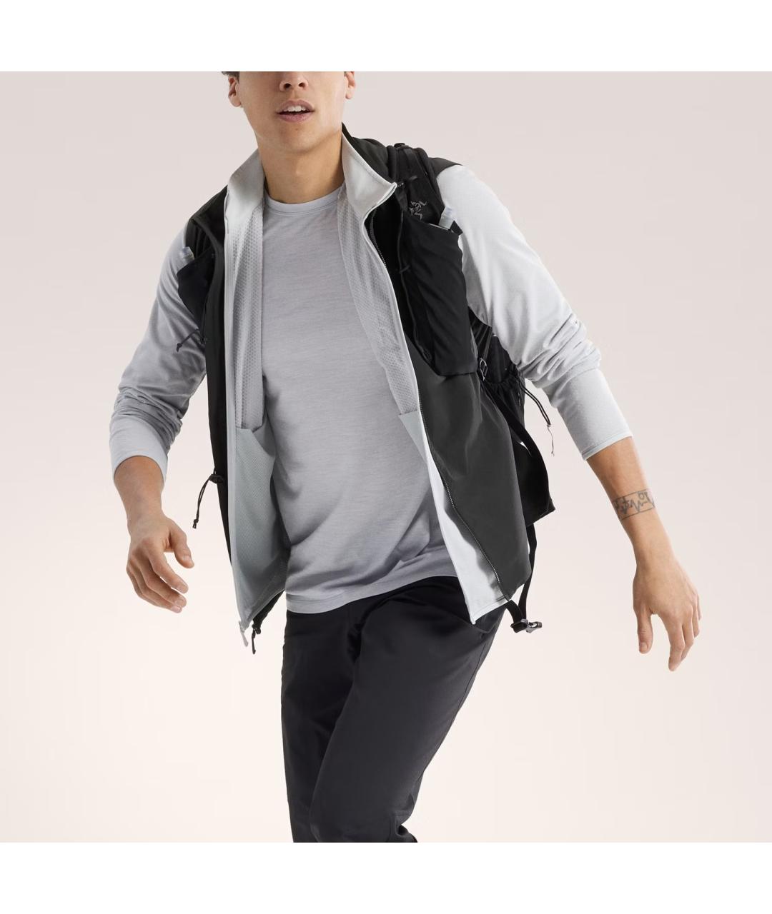 ARCTERYX Черный жилет, фото 5