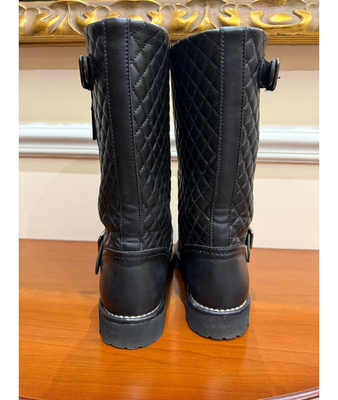 CHANEL Черные кожаные сапоги, фото 4