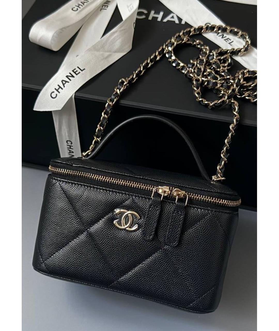 CHANEL Черная кожаная сумка через плечо, фото 3