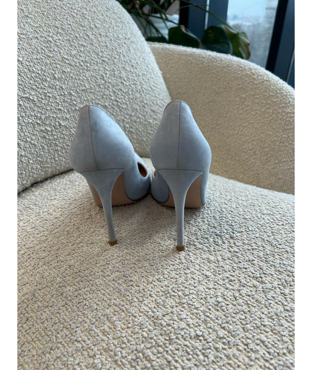 GIANVITO ROSSI Голубые замшевые туфли, фото 4