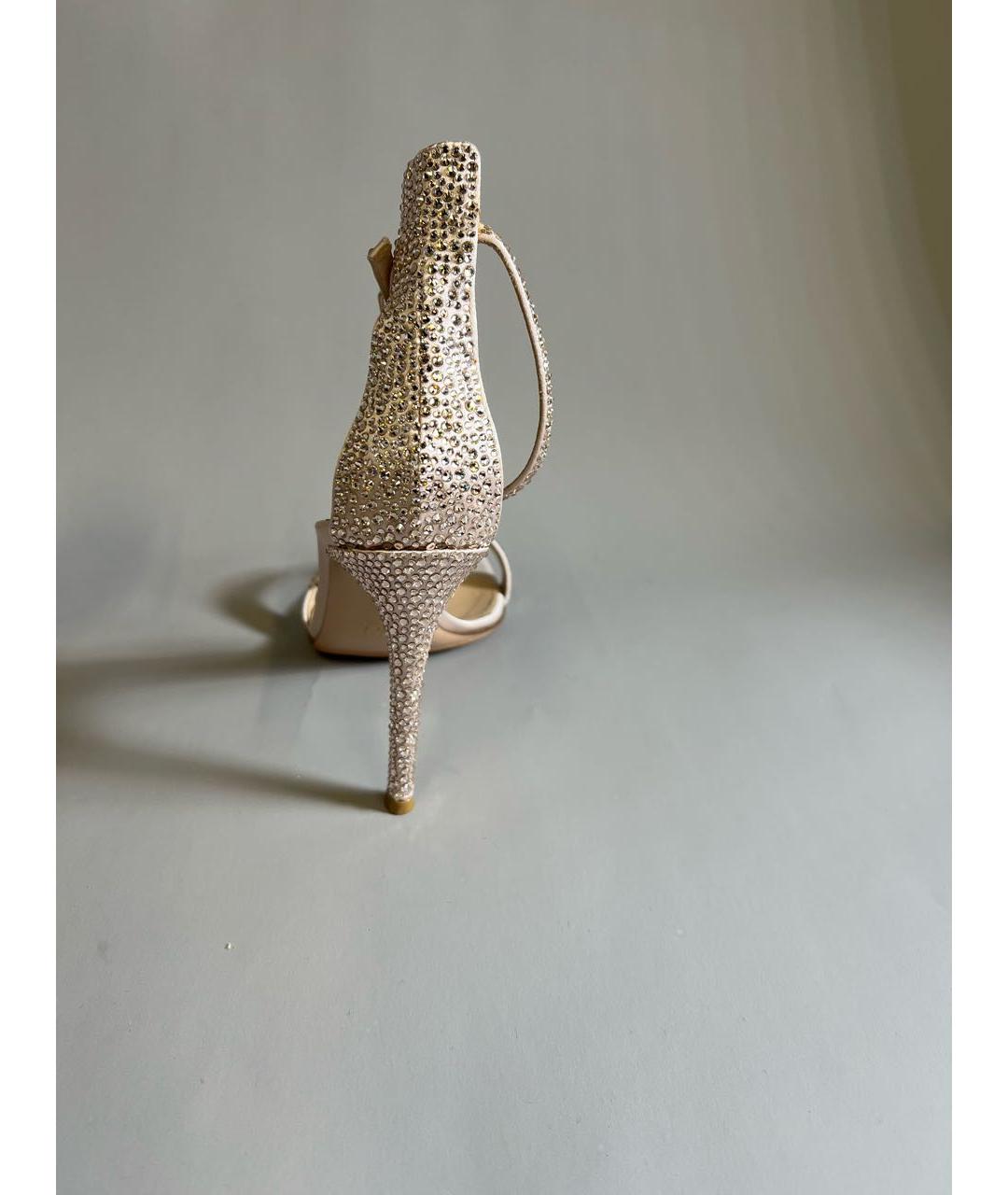 GIANVITO ROSSI Бежевые кожаные босоножки, фото 4