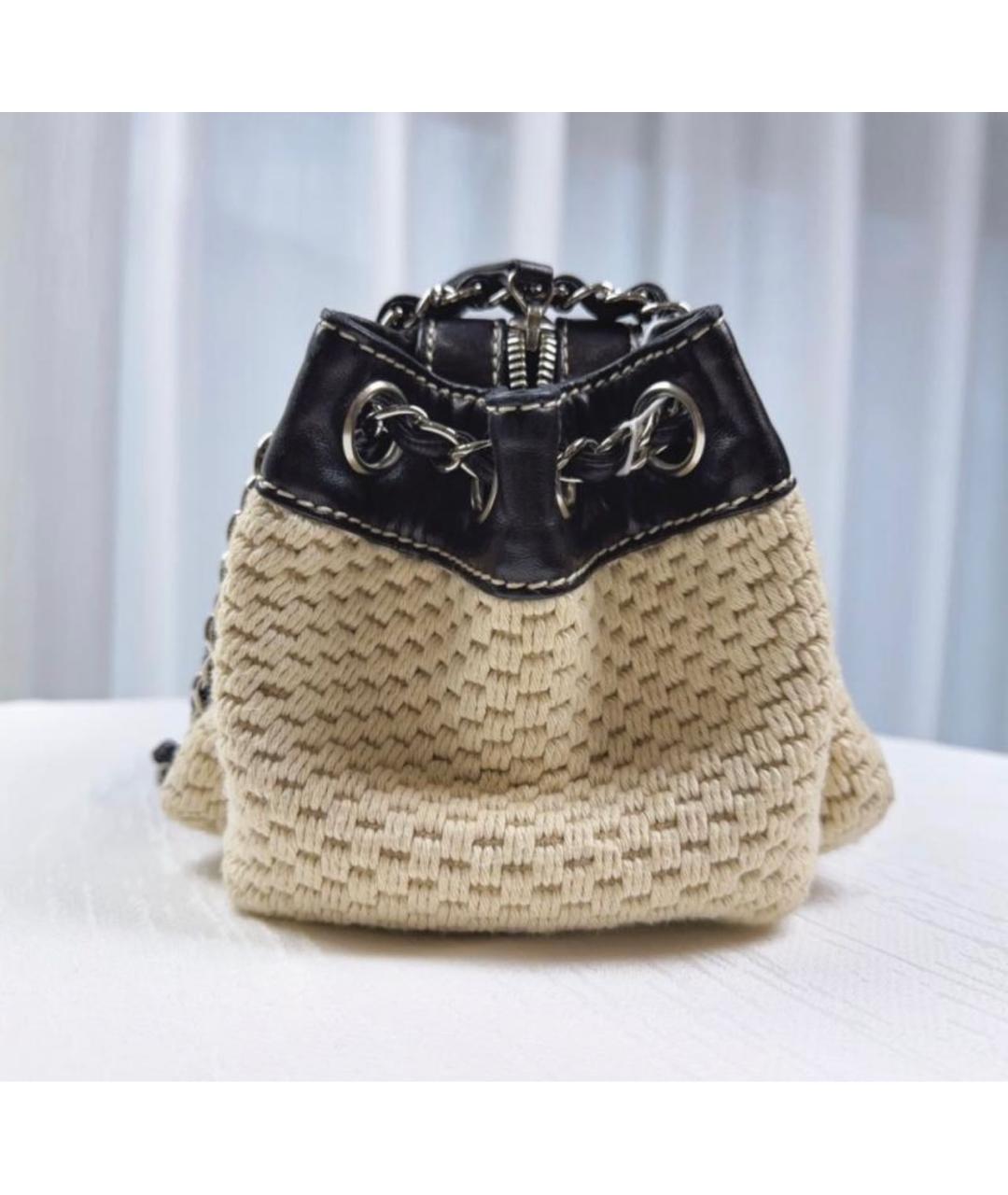 CHANEL Бежевая кожаная сумка с короткими ручками, фото 6