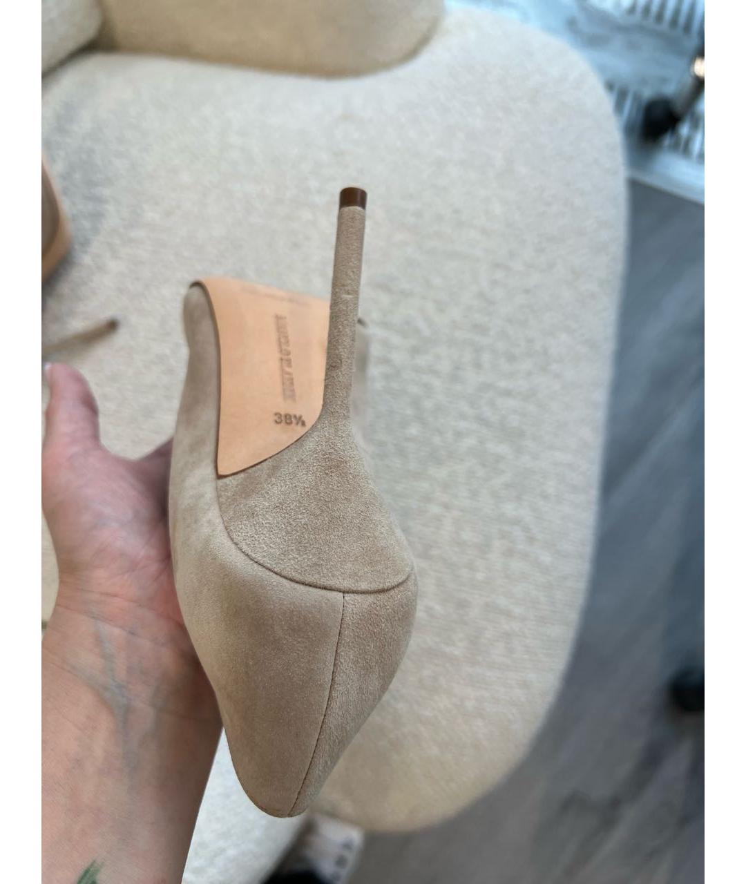 MANOLO BLAHNIK Бежевые замшевые туфли, фото 6