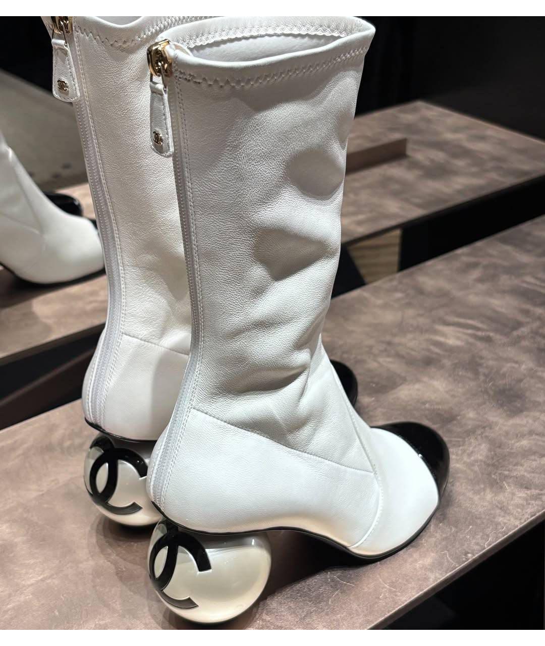 CHANEL Белые кожаные ботильоны, фото 2