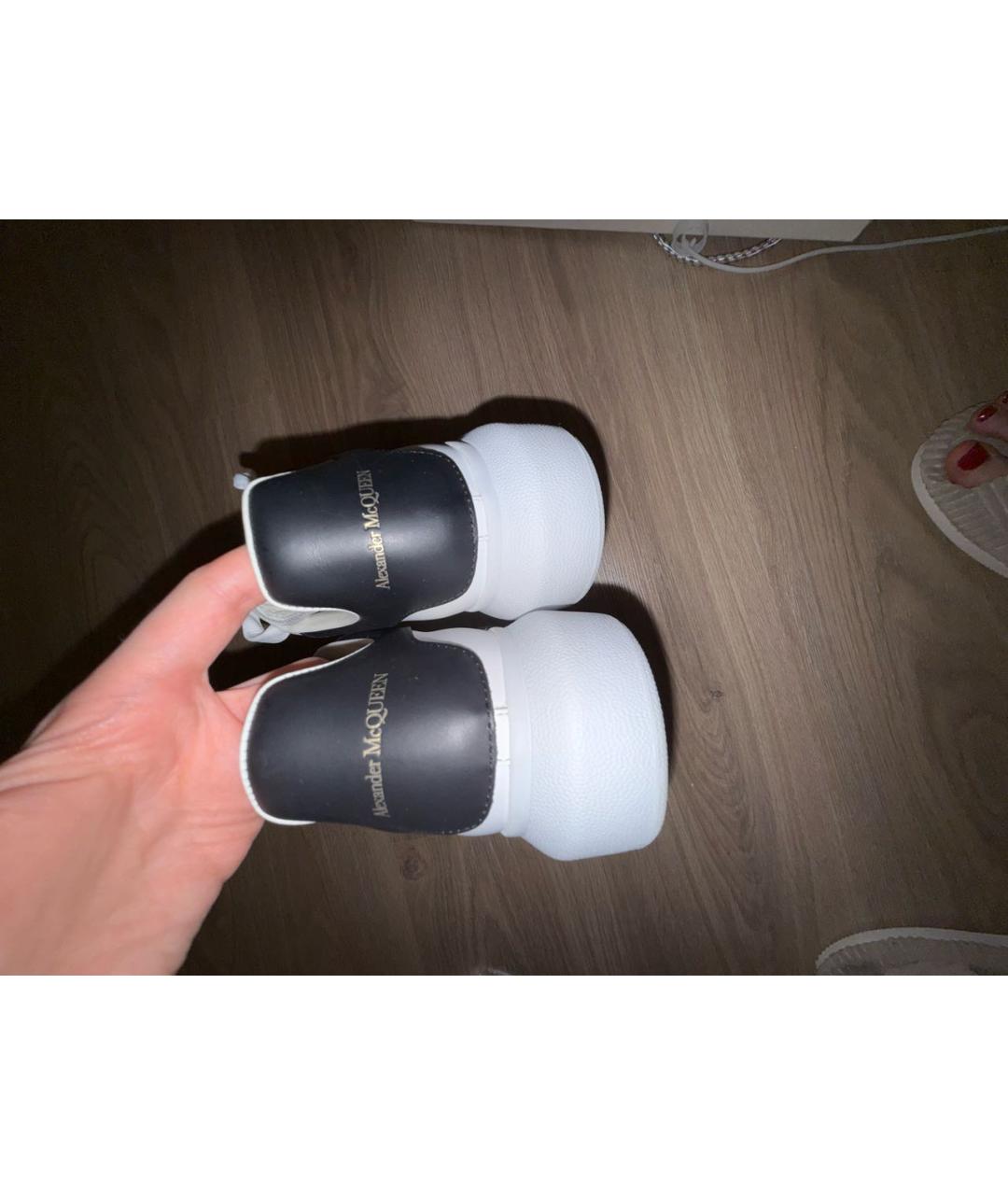 ALEXANDER MCQUEEN Белые кожаные кеды, фото 3