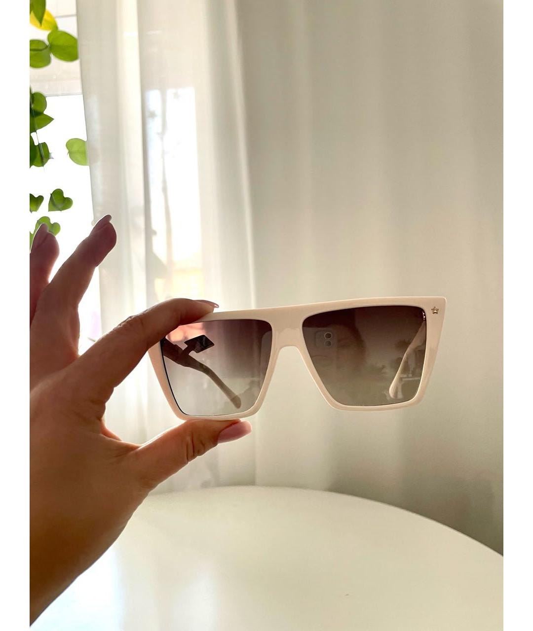 CHIARA FERRAGNI Бежевые пластиковые солнцезащитные очки, фото 4