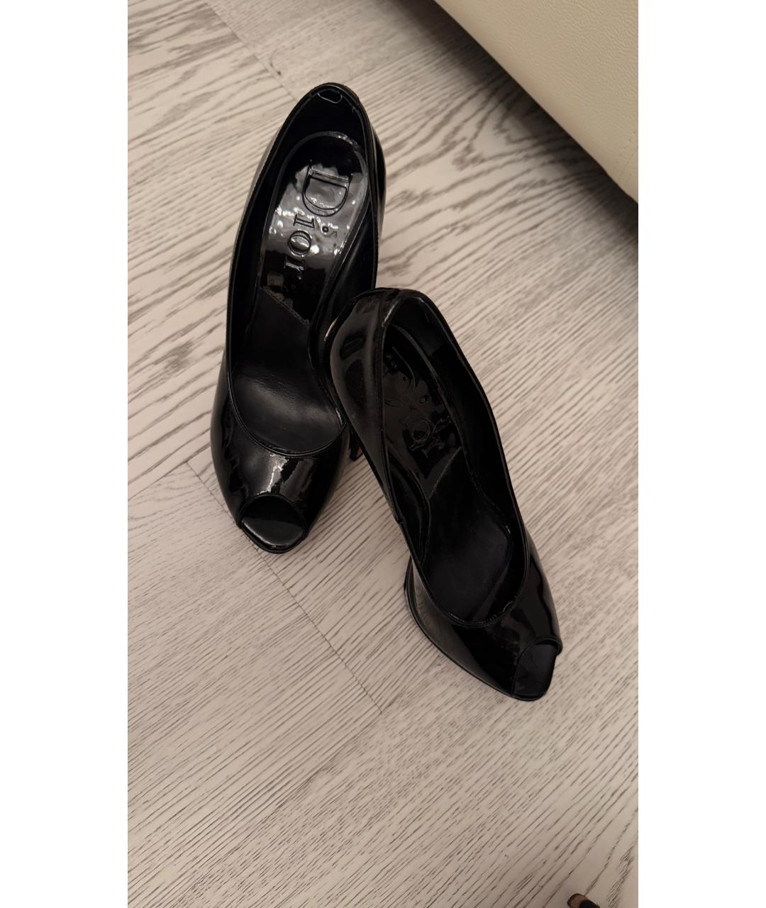 CHRISTIAN DIOR Черные туфли из лакированной кожи, фото 3
