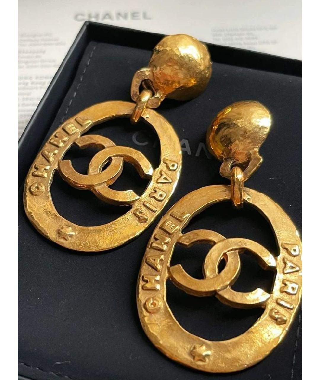 CHANEL Золотые клипсы, фото 2