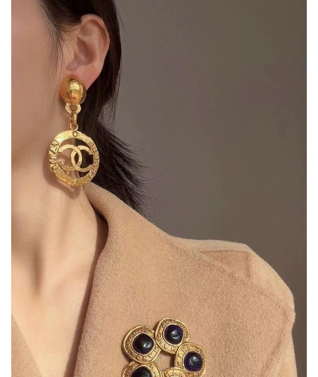 CHANEL Золотые клипсы, фото 4