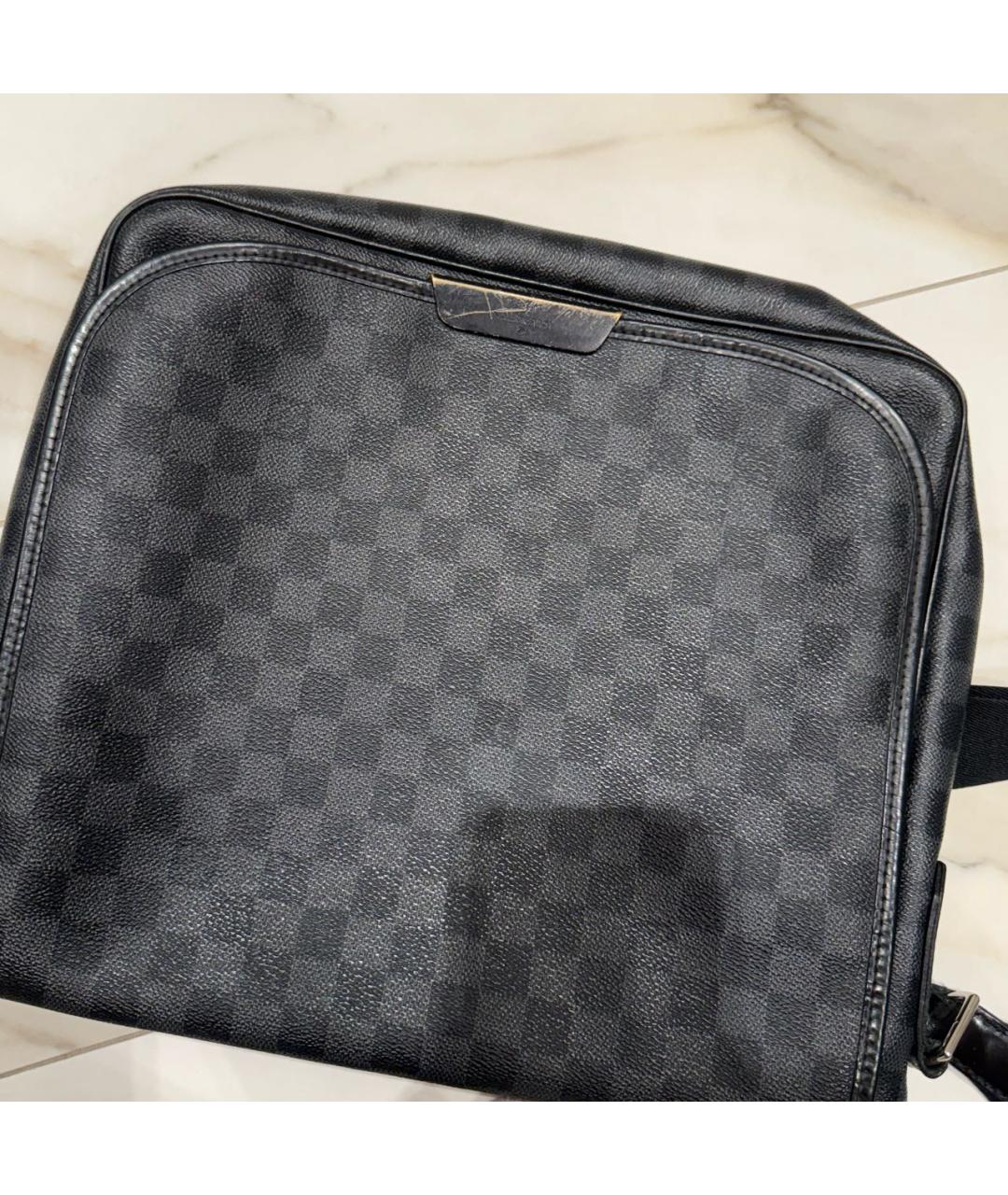 LOUIS VUITTON Темно-синяя кожаная поясная сумка, фото 2