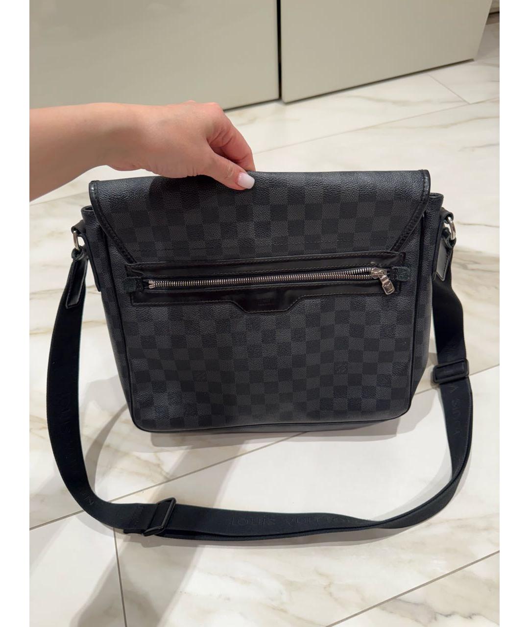 LOUIS VUITTON Темно-синяя кожаная поясная сумка, фото 3