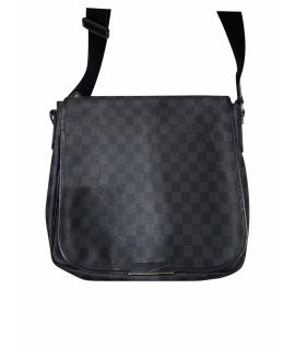 LOUIS VUITTON Поясная сумка