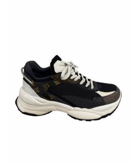 LOUIS VUITTON Кроссовки