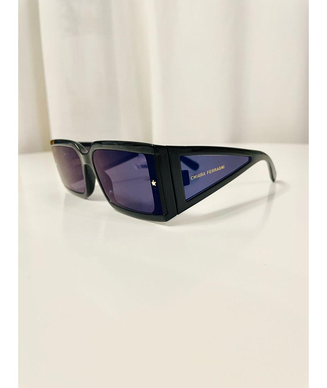 CHIARA FERRAGNI Синие пластиковые солнцезащитные очки, фото 3