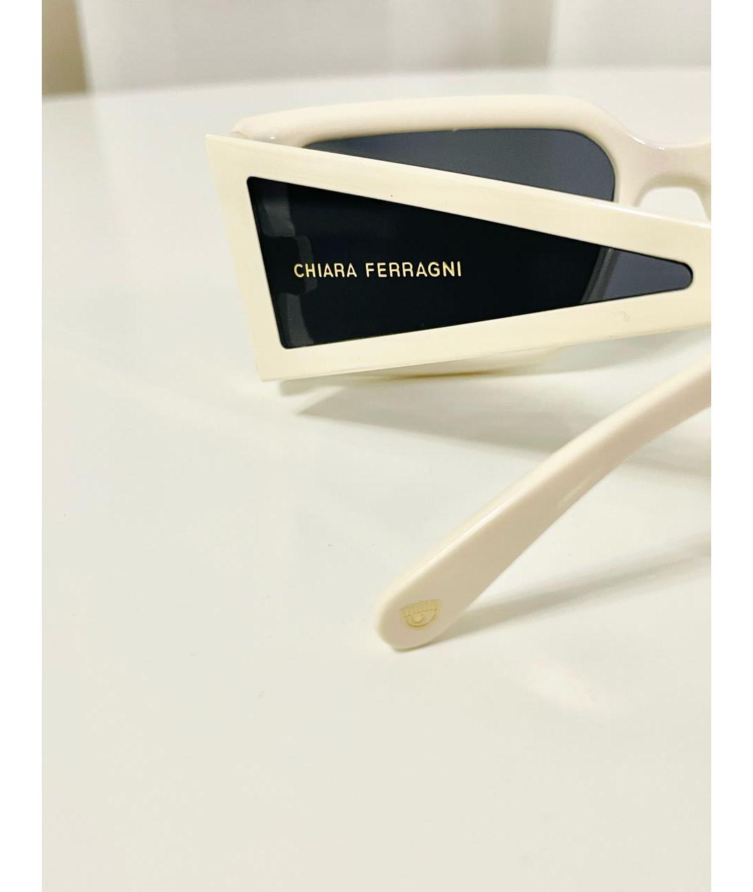 CHIARA FERRAGNI Белые пластиковые солнцезащитные очки, фото 3