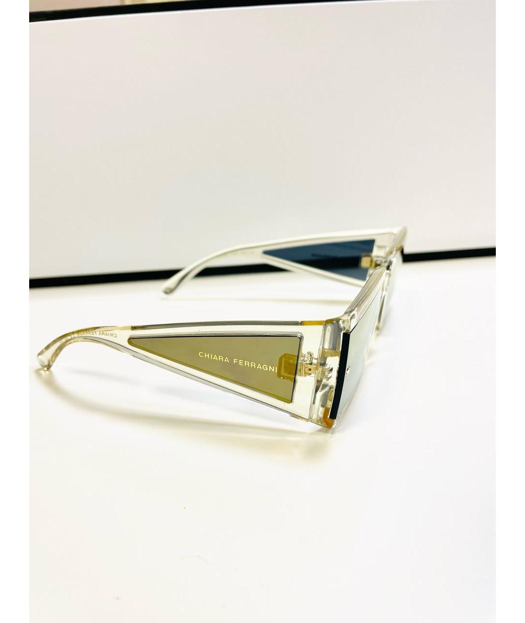 CHIARA FERRAGNI Золотые пластиковые солнцезащитные очки, фото 5