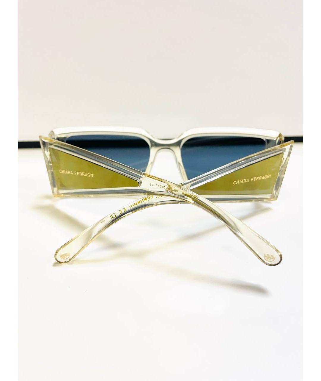 CHIARA FERRAGNI Золотые пластиковые солнцезащитные очки, фото 3