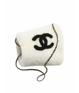 CHANEL Варежки