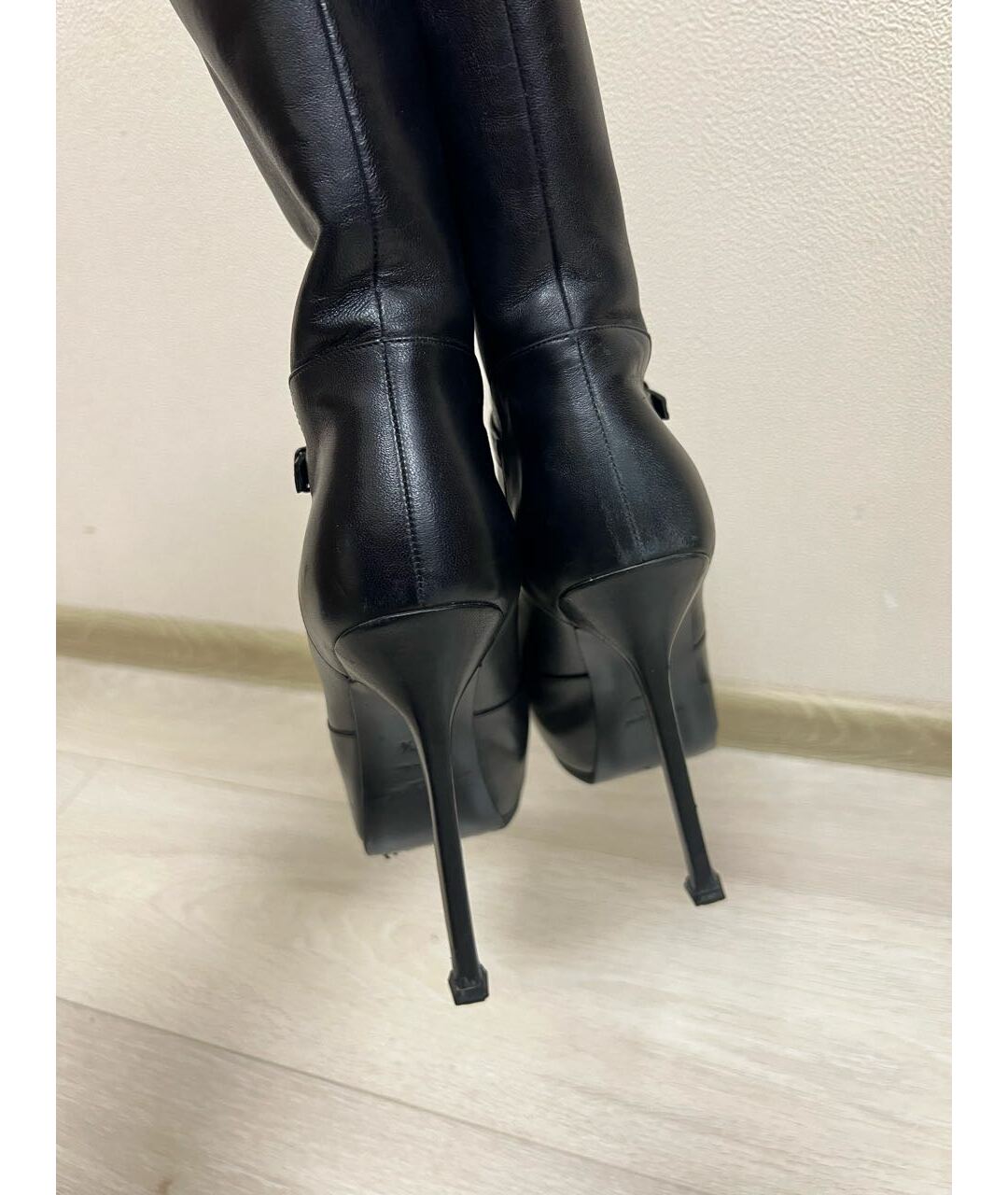 YVES SAINT LAURENT VINTAGE Черные кожаные сапоги, фото 3
