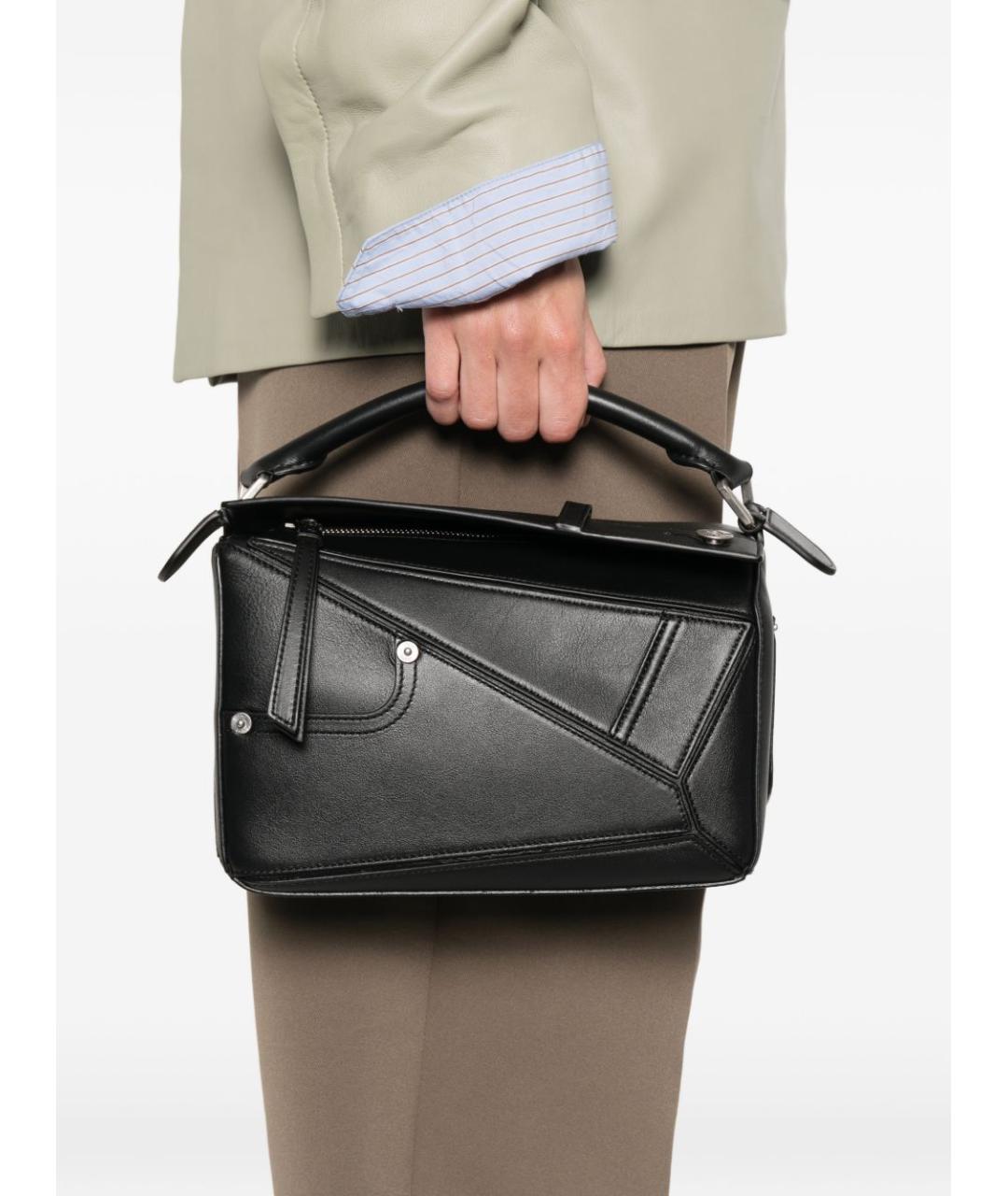 LOEWE Черная кожаная сумка с короткими ручками, фото 2
