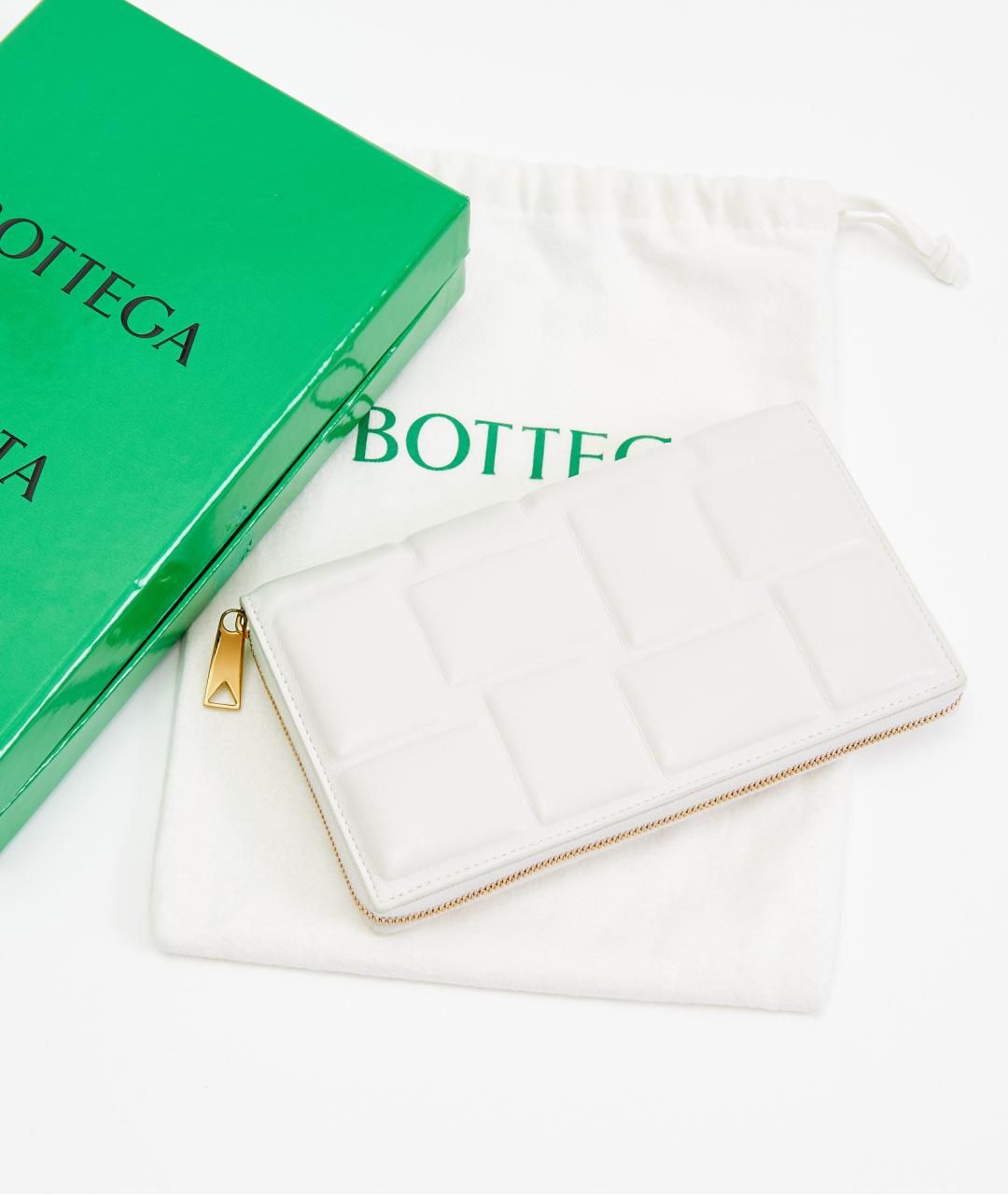 BOTTEGA VENETA Белый кожаный кошелек, фото 4