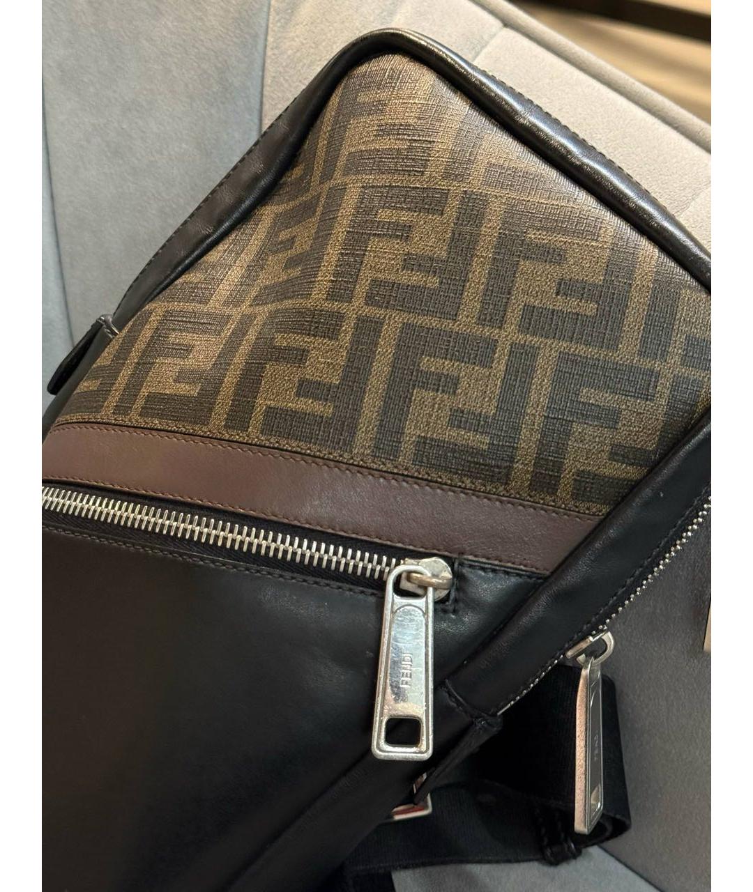 FENDI Коричневая кожаная сумка на плечо, фото 2