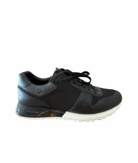 LOUIS VUITTON Кроссовки