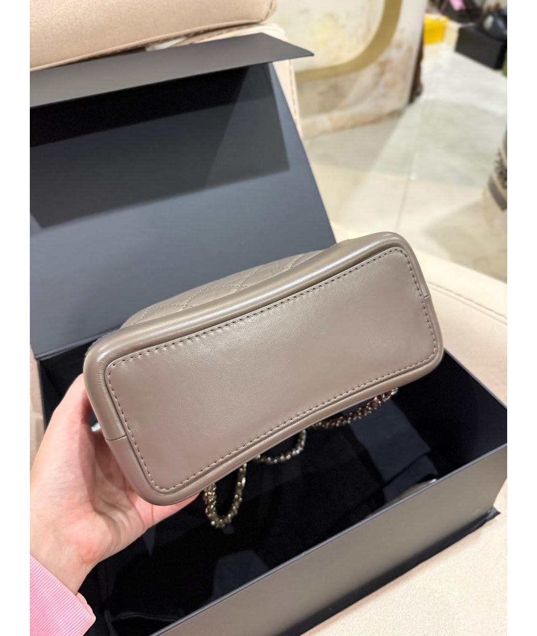 CHANEL Бежевый кожаный рюкзак, фото 4