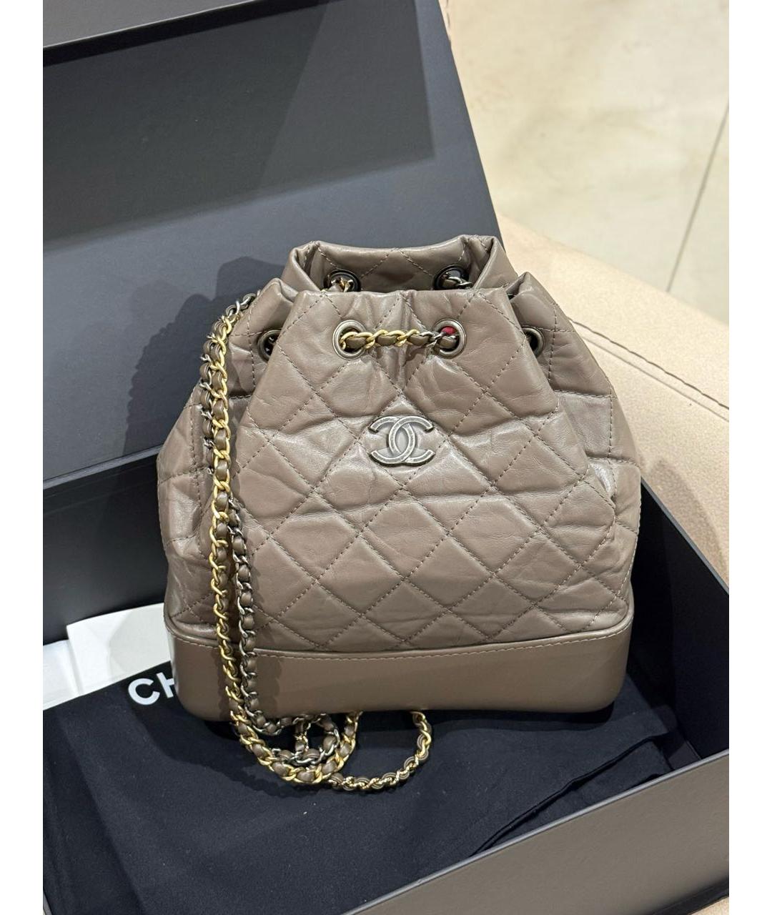 CHANEL Бежевый кожаный рюкзак, фото 2