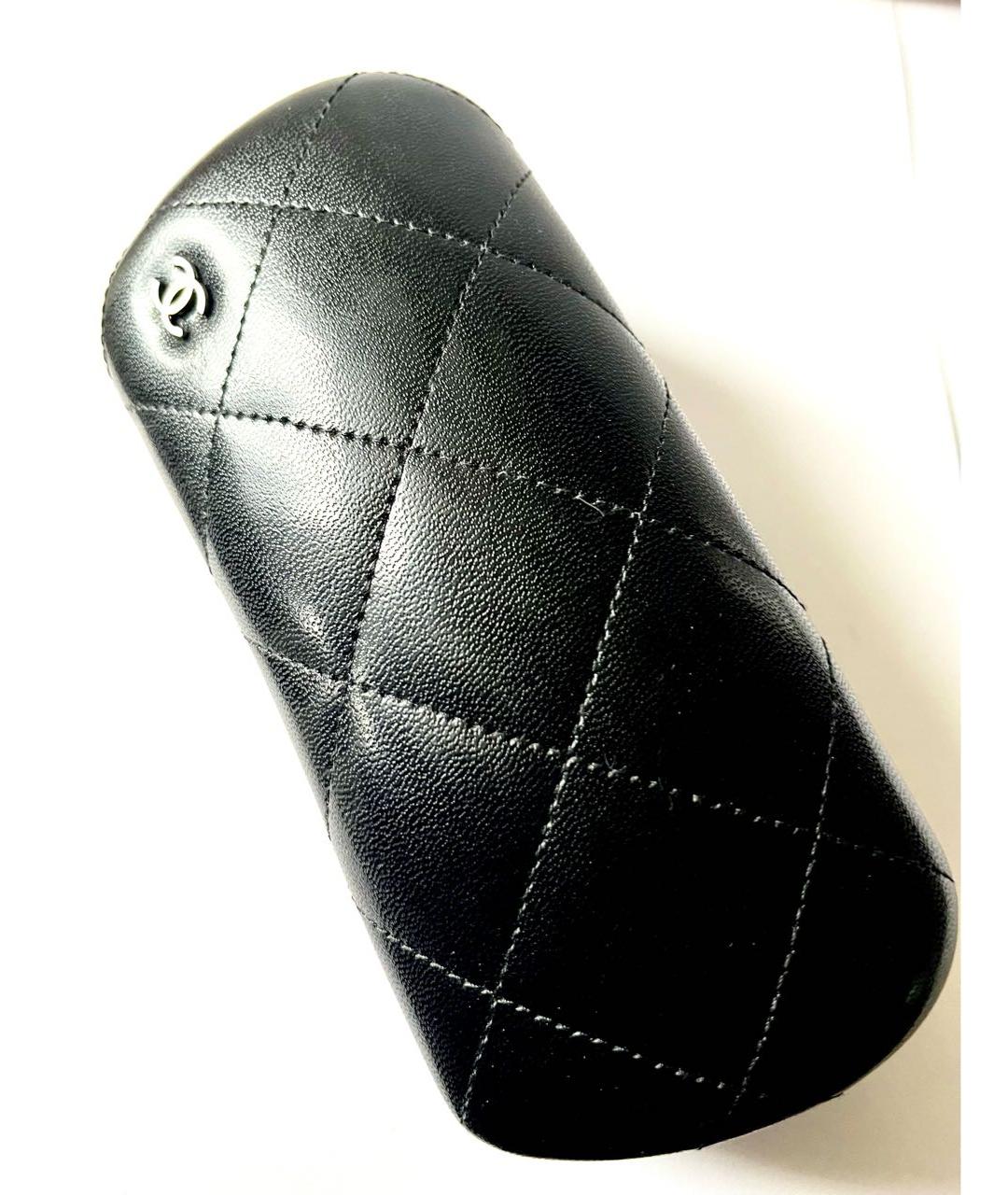 CHANEL Черные пластиковые солнцезащитные очки, фото 6