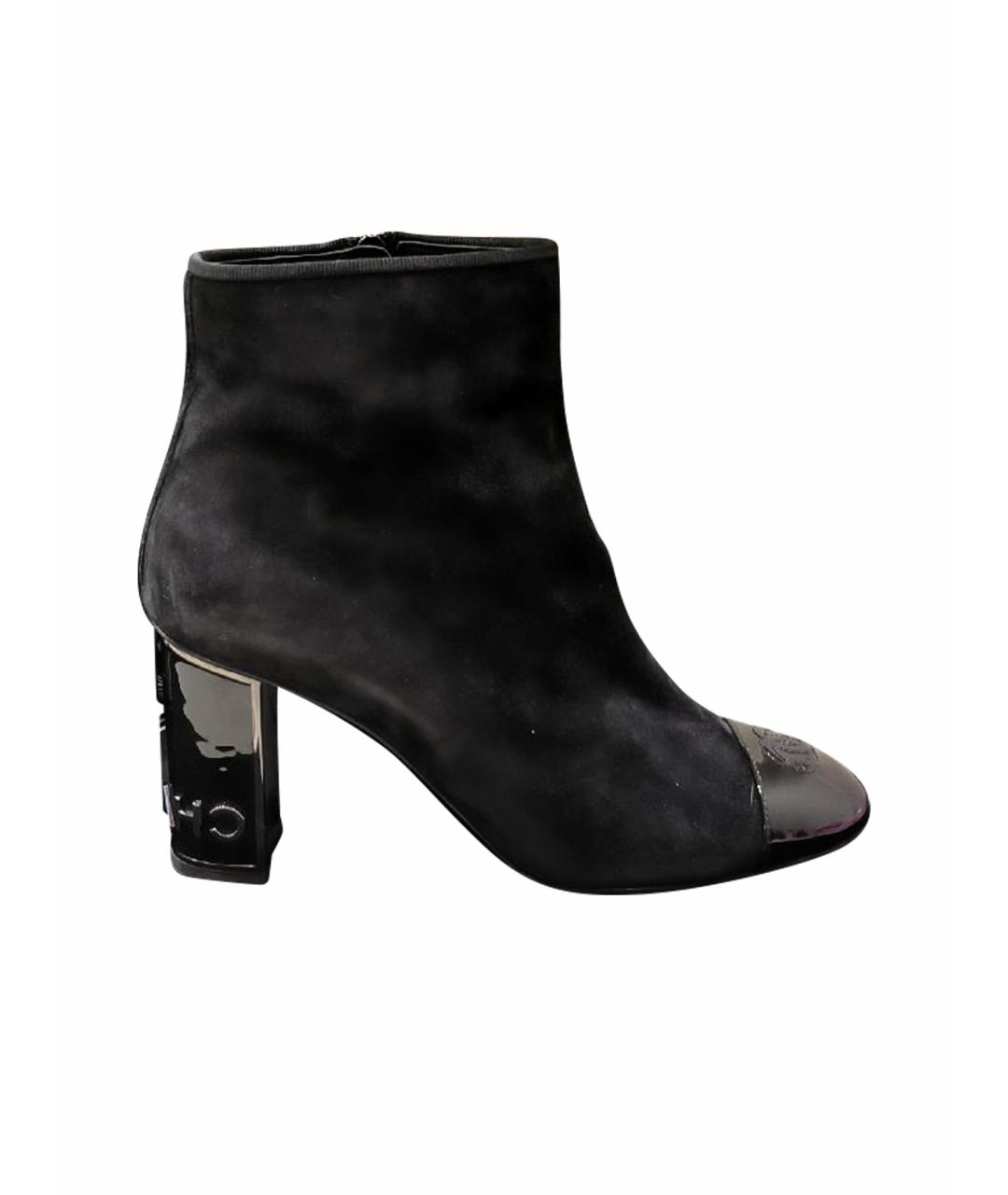 CHANEL Черные замшевые ботильоны, фото 1