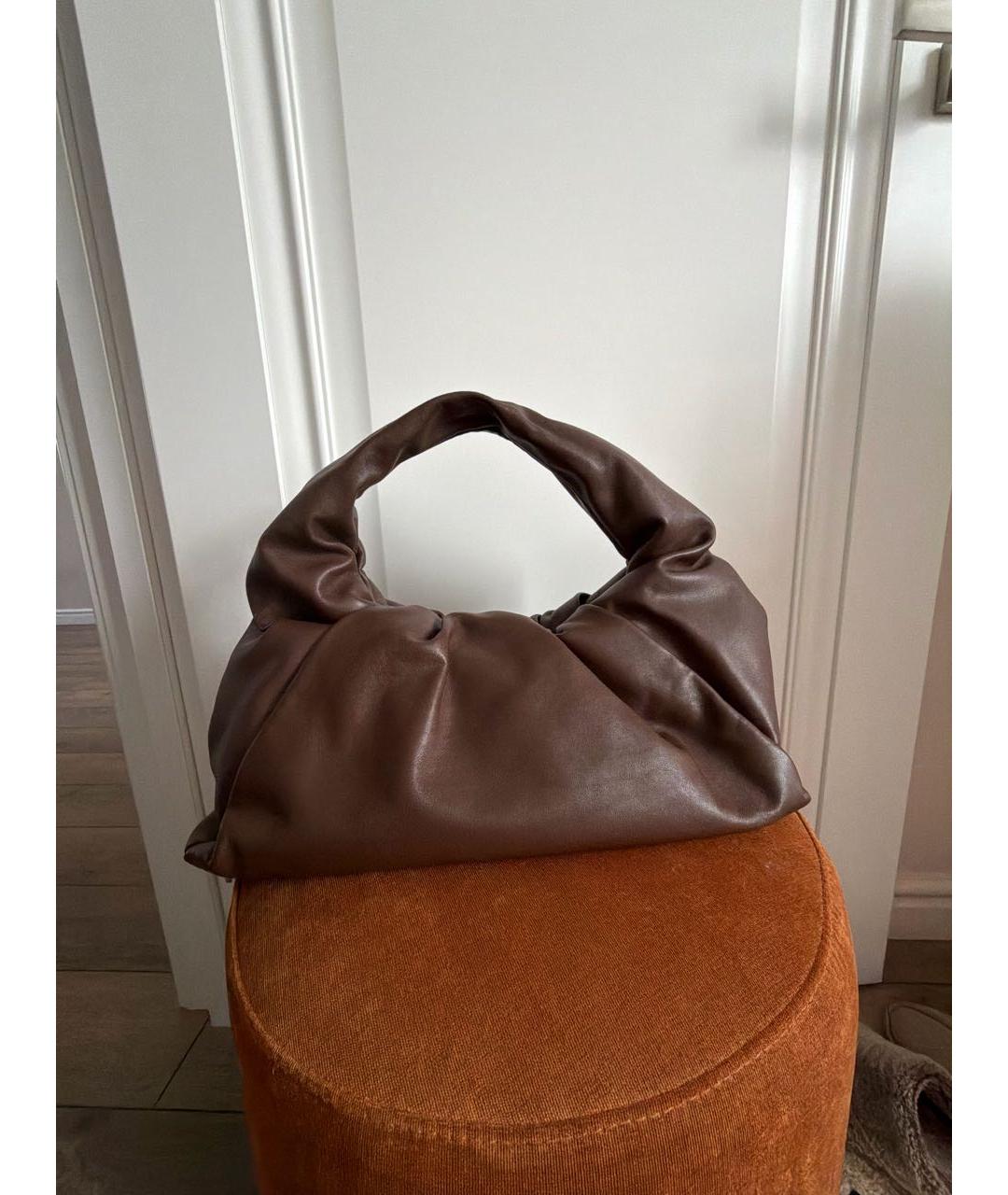 BOTTEGA VENETA Коричневая кожаная сумка с короткими ручками, фото 9