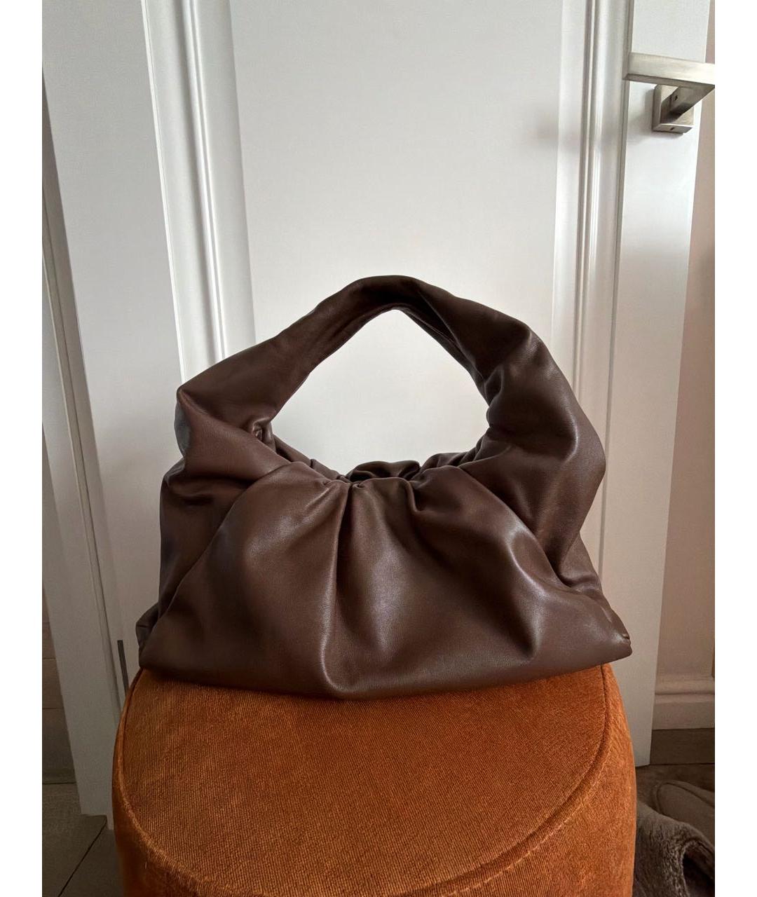 BOTTEGA VENETA Коричневая кожаная сумка с короткими ручками, фото 3