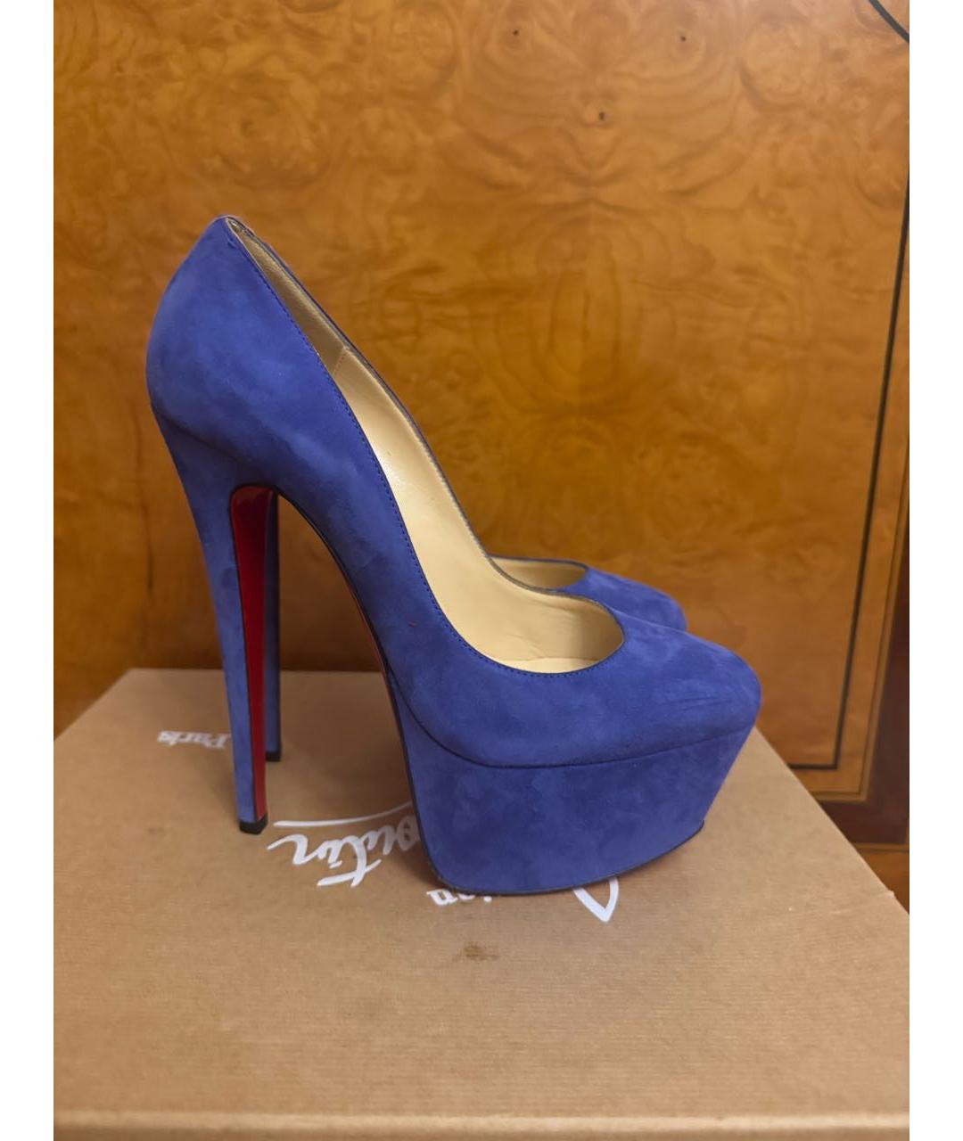 CHRISTIAN LOUBOUTIN Голубые замшевые туфли, фото 4