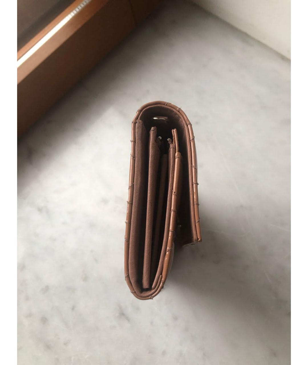 CHRISTIAN DIOR Розовый кошелек из лакированной кожи, фото 2