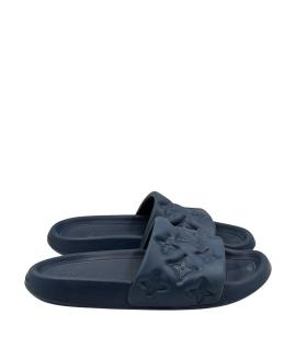 LOUIS VUITTON Шлепанцы
