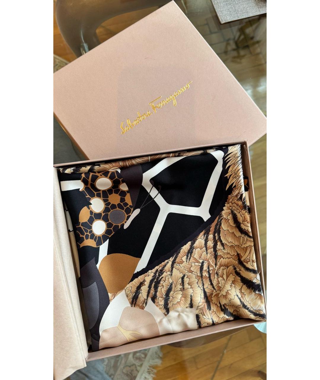 FERRAGAMO Коричневый шелковый платок, фото 6