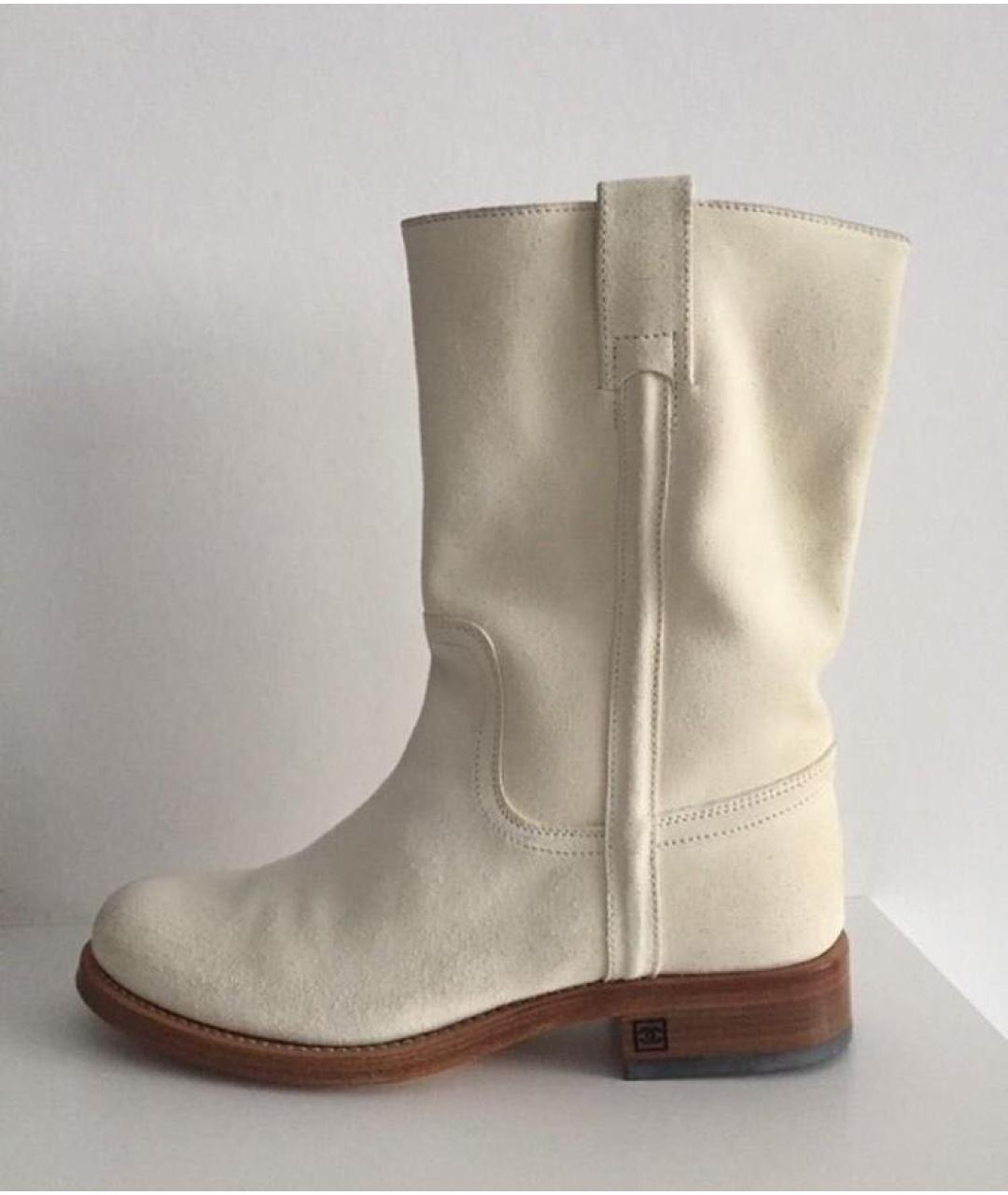 CHANEL Белые замшевые полусапоги, фото 5