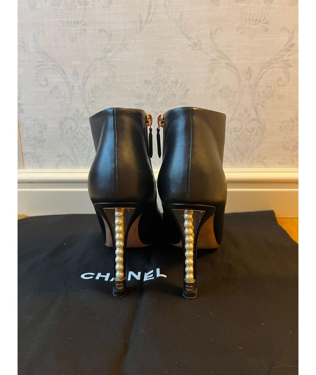 CHANEL Черные кожаные ботильоны, фото 2