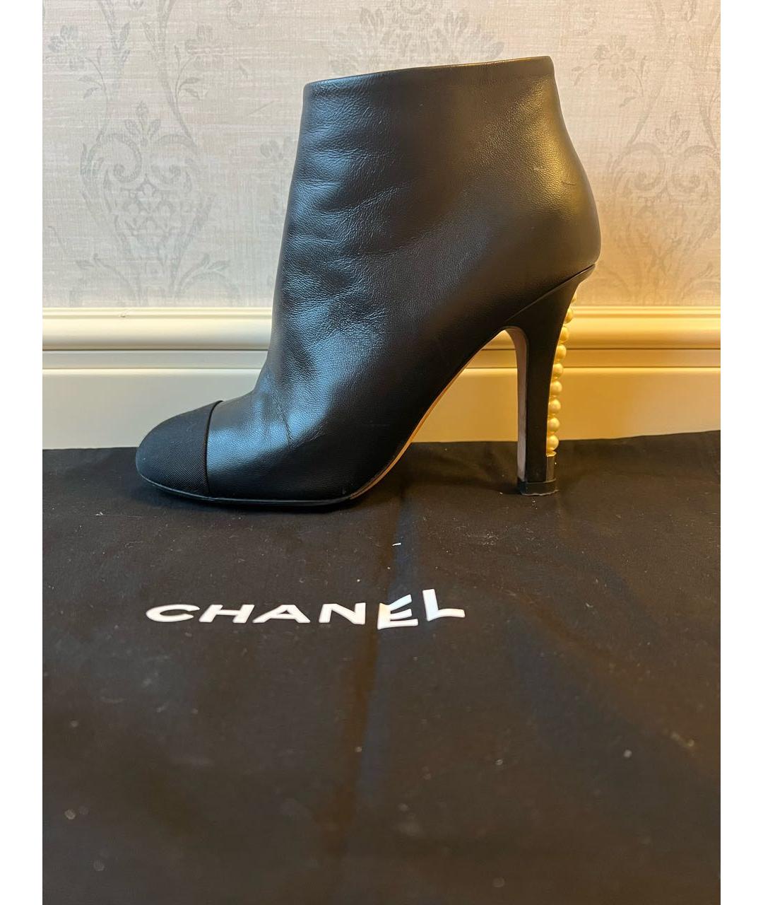 CHANEL Черные кожаные ботильоны, фото 5