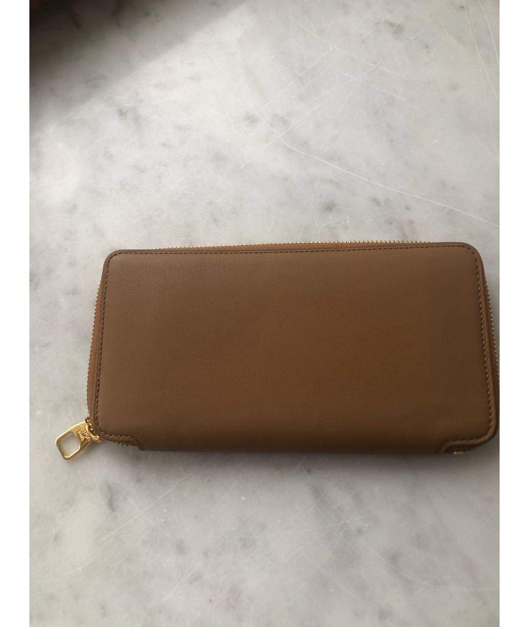 LOUIS VUITTON Бежевый кожаный кошелек, фото 3
