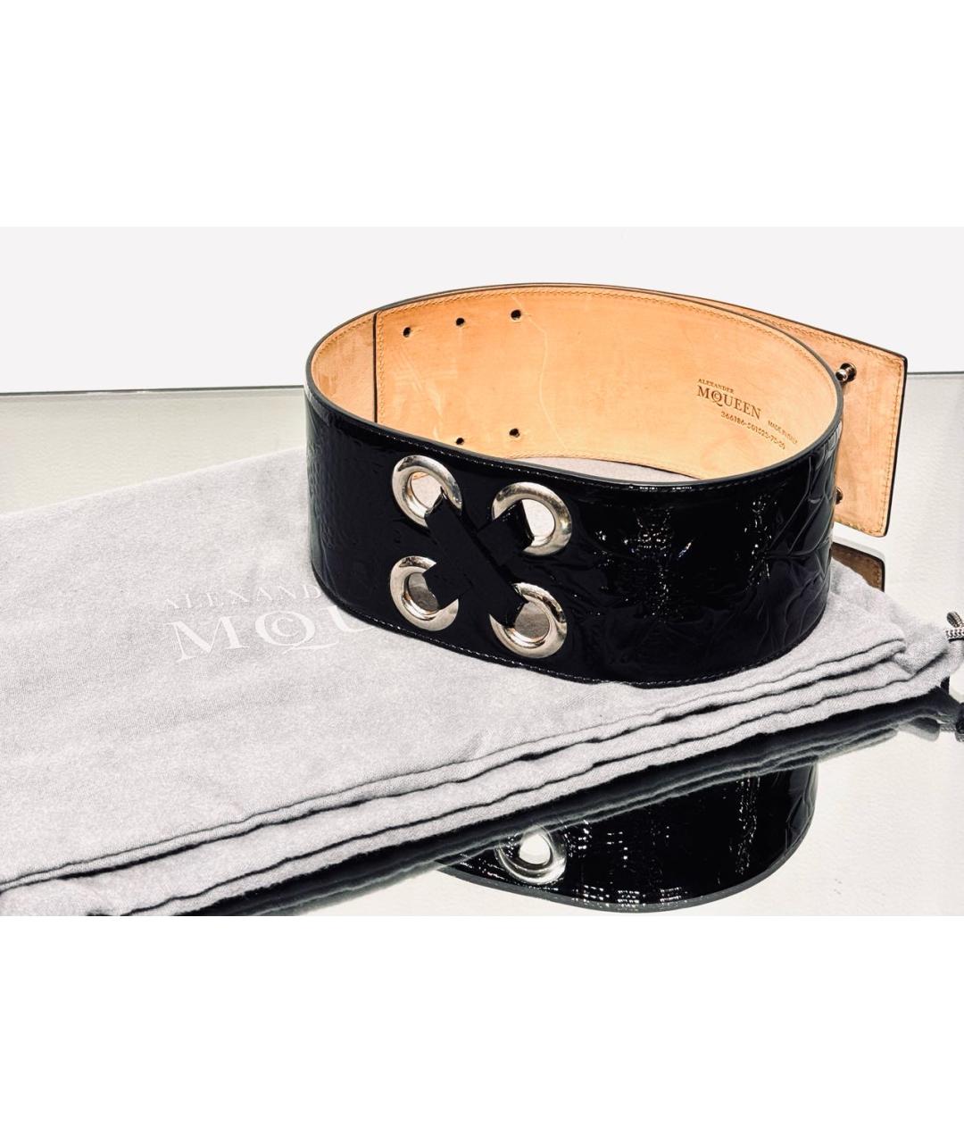 ALEXANDER MCQUEEN Черный ремень из лакированной кожи, фото 5