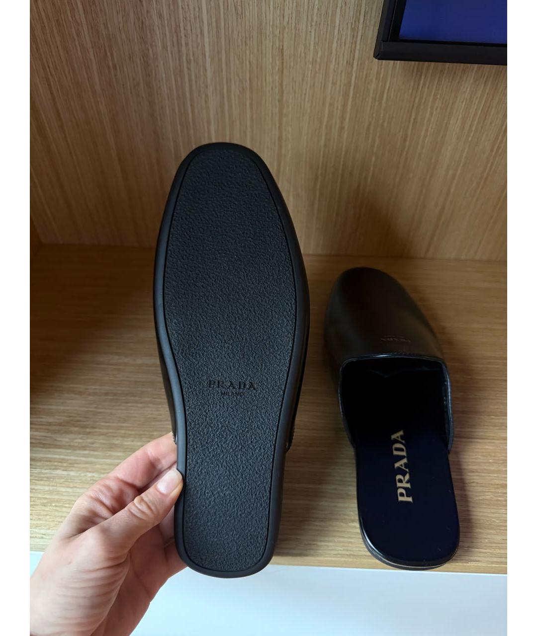 PRADA Черные кожаные мюли, фото 4