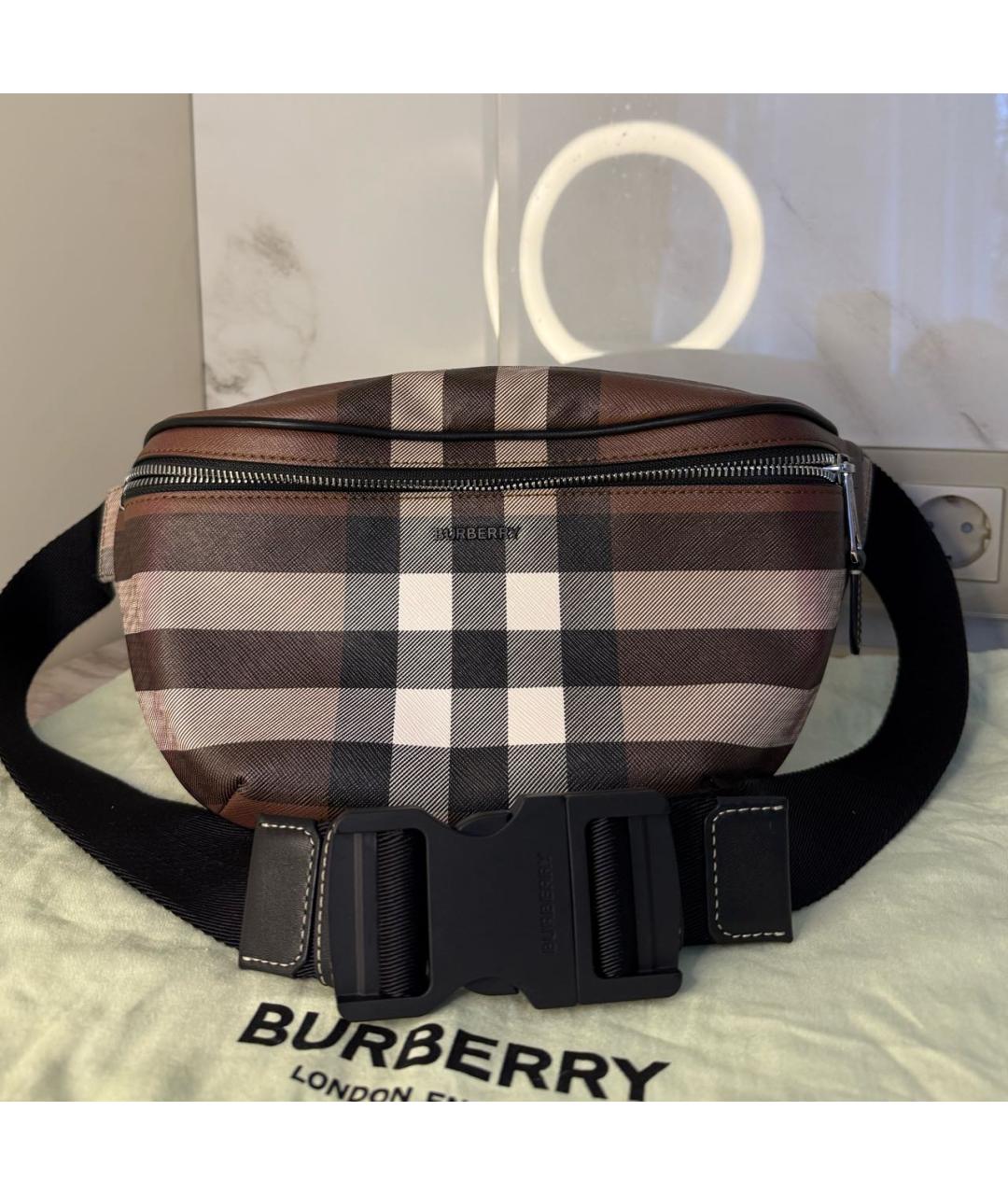 BURBERRY Коричневая поясная сумка, фото 4