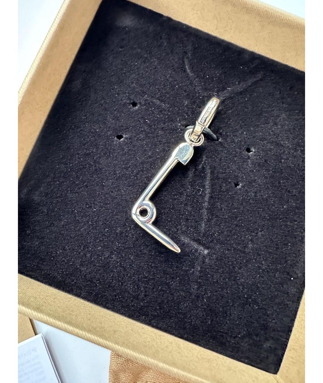 BURBERRY Серебрянный металлический кулон, фото 4