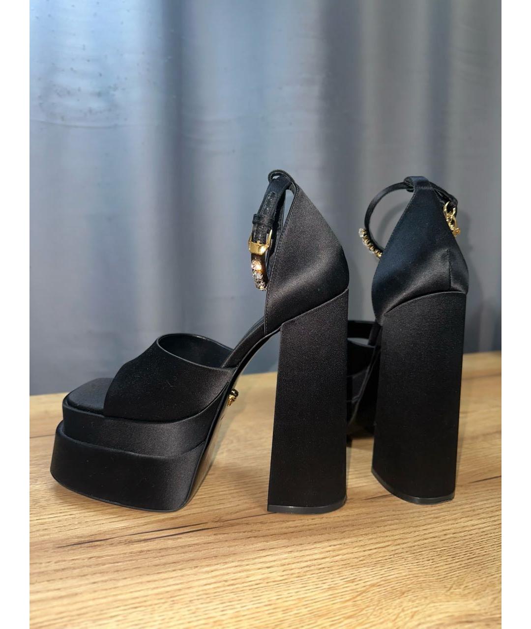 VERSACE Черные текстильные босоножки, фото 3