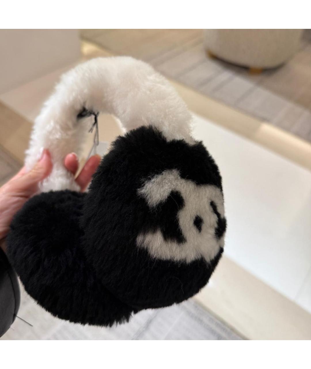 CHANEL Белые шерстяные наушники, фото 2