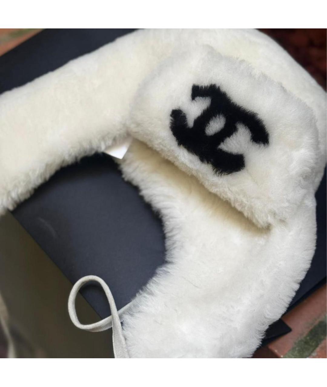 CHANEL Белая шерстяная шапка, фото 3