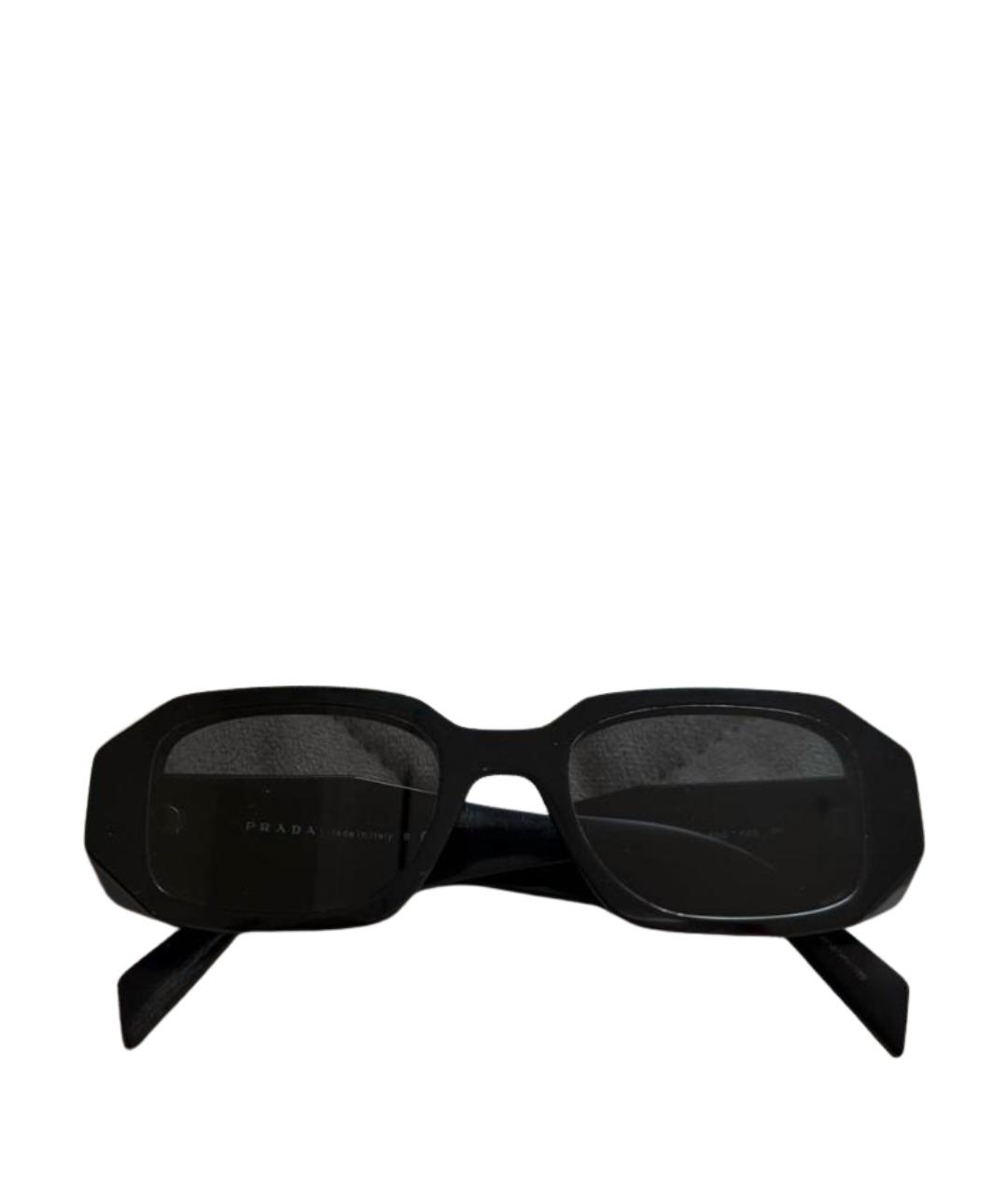 PRADA Черные пластиковые солнцезащитные очки, фото 1